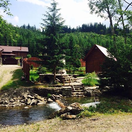 Lisova Kazka Hotel Zhdeniievo Luaran gambar
