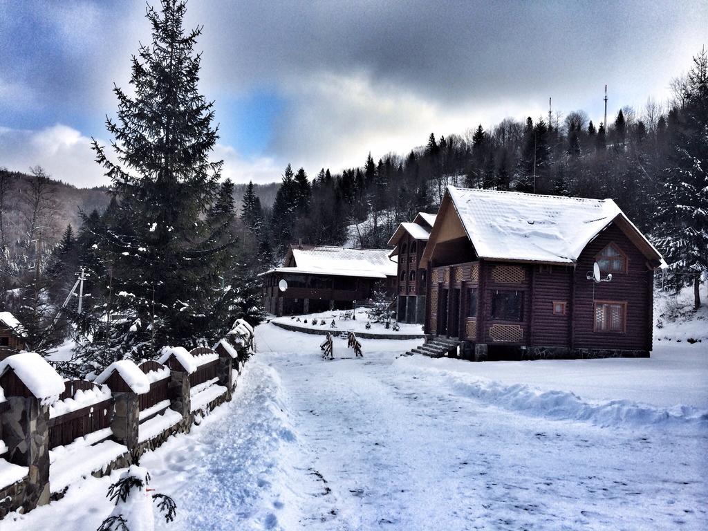 Lisova Kazka Hotel Zhdeniievo Luaran gambar